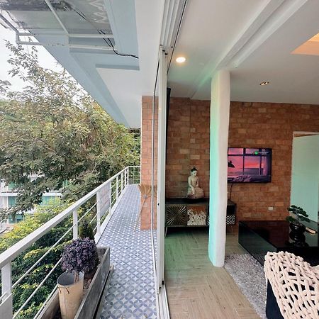 View in Premium Zen Space, Tree Residence Strand Kamala Exterior foto